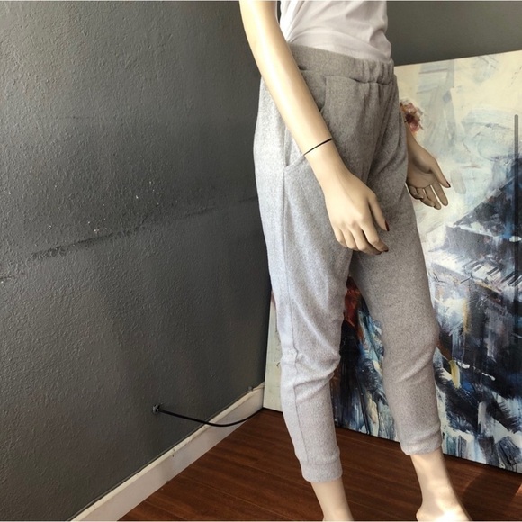 Vince Camuto relax/street pants oatmeal color S:M - Picture 4 of 14